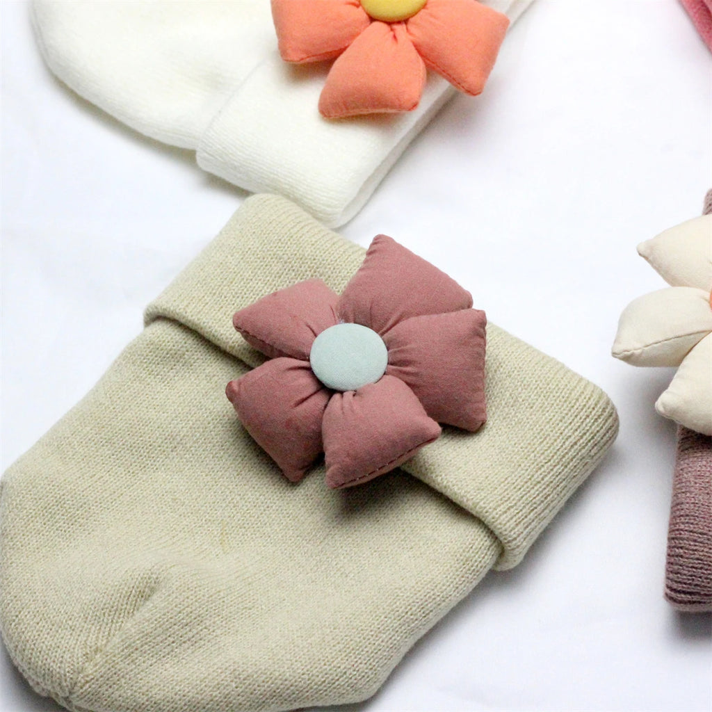 Flower Winter Knitted Hat